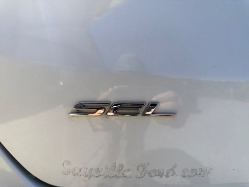 Used 2023 Ford Edge SEL w/ Convenience Package AWD/4WD image 14