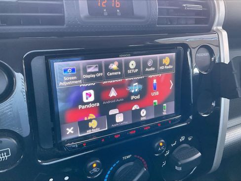 Used 2011 Toyota FJ Cruiser 4WD w/ TRD Sport Pkg image 30