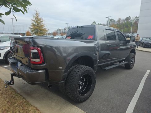 Used 2024 RAM 3500 Laramie w/ Night Edition image 4