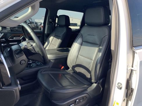 Used 2023 GMC Sierra 1500 Denali w/ Technology Package image 13