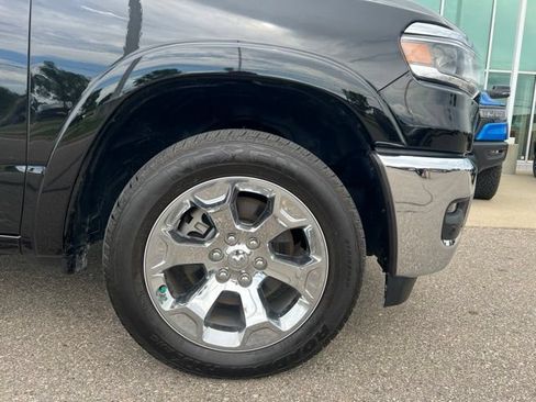 Certified 2025 RAM 1500 Big Horn AWD/4WD image 5