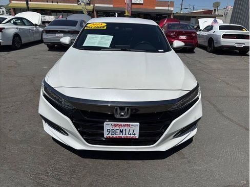 Used 2018 Honda Accord Sport image 6