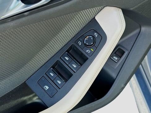 Used 2026 BMW 228i w/ Technology Package image 23