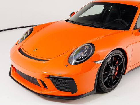 Used 2018 Porsche 911 GT3 RWD image 55