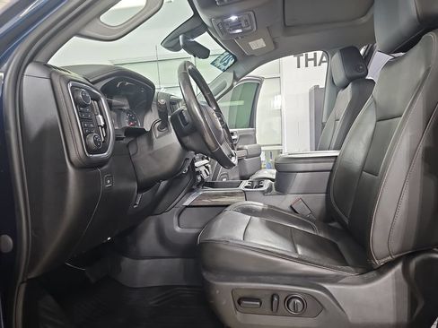 Certified 2020 Chevrolet Silverado 2500 LTZ w/ LTZ Premium Package AWD/4WD image 18