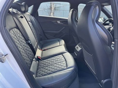 Used 2023 Audi S4 Premium Plus w/ Premium Plus Package AWD/4WD image 11