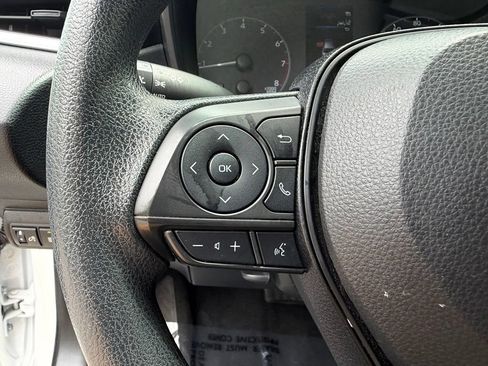 Used 2024 Toyota Corolla LE FWD image 21