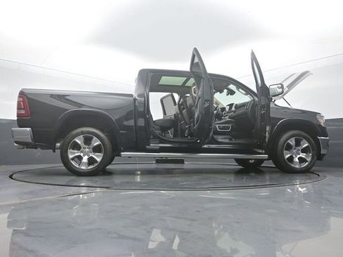 Used 2019 RAM 1500 Laramie AWD/4WD image 59