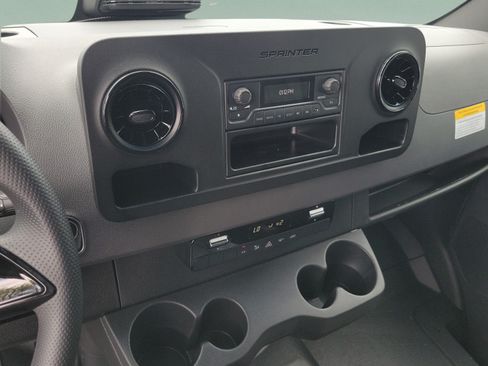 New 2025 Mercedes-Benz Sprinter 2500 image 20