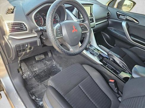 Used 2020 Mitsubishi Eclipse Cross ES image 10