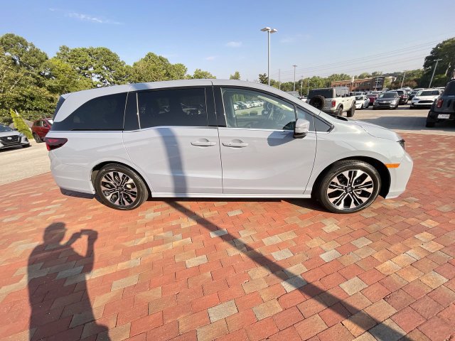 Certified 2025 Honda Odyssey Elite image 37
