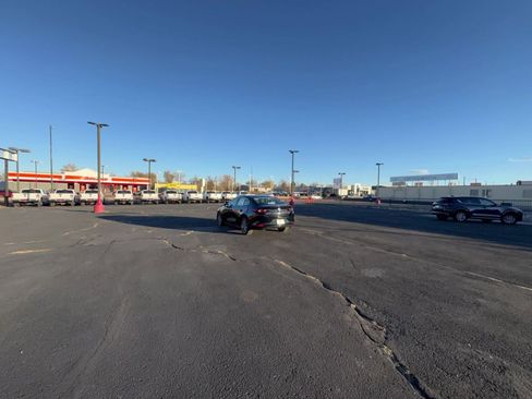 Used 2025 MAZDA MAZDA3 s image 14