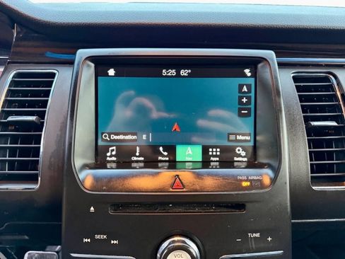 Used 2016 Ford Flex SEL image 13