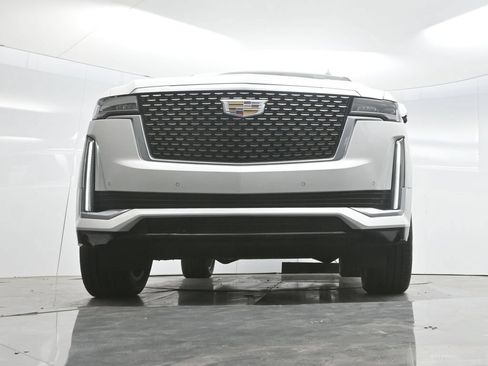 Used 2022 Cadillac Escalade Premium Luxury AWD/4WD image 65
