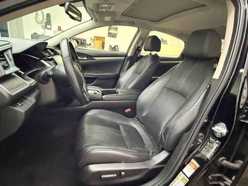 Used 2018 Honda Civic EX-L image 12