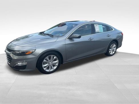Used 2024 Chevrolet Malibu LT FWD image 3