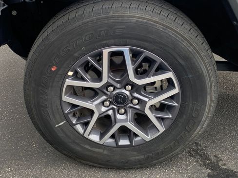 Used 2025 Jeep Wrangler Sahara image 29