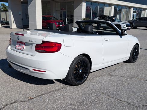Used 2019 BMW 230i xDrive Convertible w/ Convenience Package image 5
