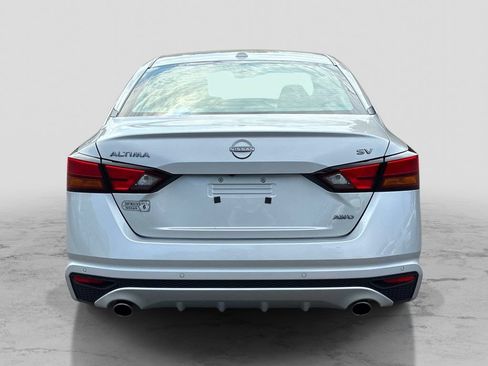 Certified 2024 Nissan Altima 2.5 SV w/ SV Premium Package AWD/4WD image 6
