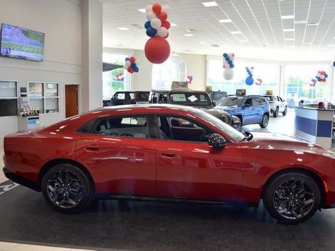 New 2026 Dodge Charger R/T AWD/4WD image 9
