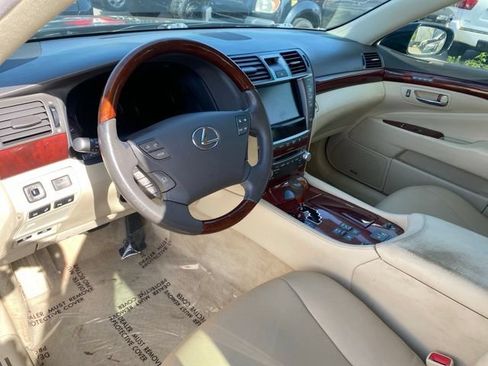 Used 2010 Lexus LS 460 AWD image 8