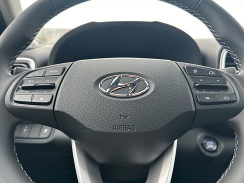 New 2026 Hyundai Venue SEL image 23