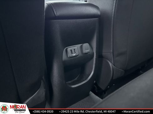 Used 2022 Chevrolet Colorado LT w/ LT Convenience Package image 23