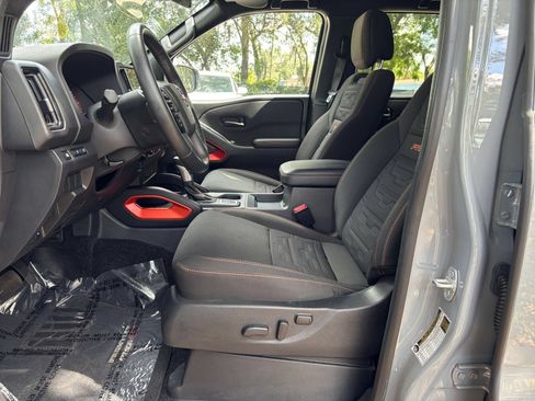 Used 2026 Nissan Frontier PRO-4X AWD/4WD image 27
