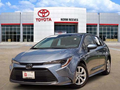 Used 2024 Toyota Corolla LE FWD image 1