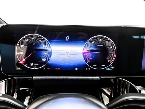 Certified 2024 Mercedes-Benz GLA 250 image 21