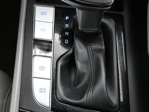 Used 2023 Hyundai Elantra SEL w/ Convenience Package FWD image 19