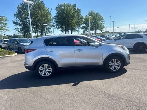 Used 2018 Kia Sportage LX FWD image 9
