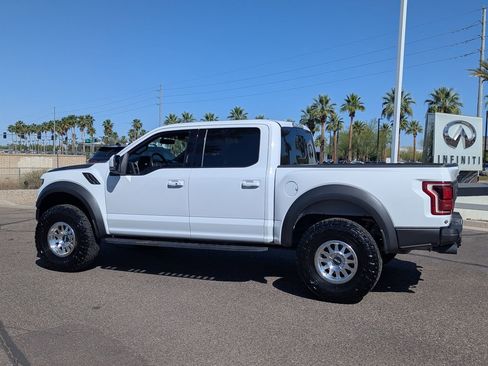 Used 2019 Ford F150 Raptor w/ Equipment Group 802A Luxury AWD/4WD image 4