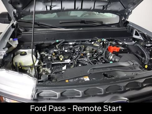 Certified 2024 Ford Maverick XLT w/ XLT Luxury Package AWD/4WD image 18