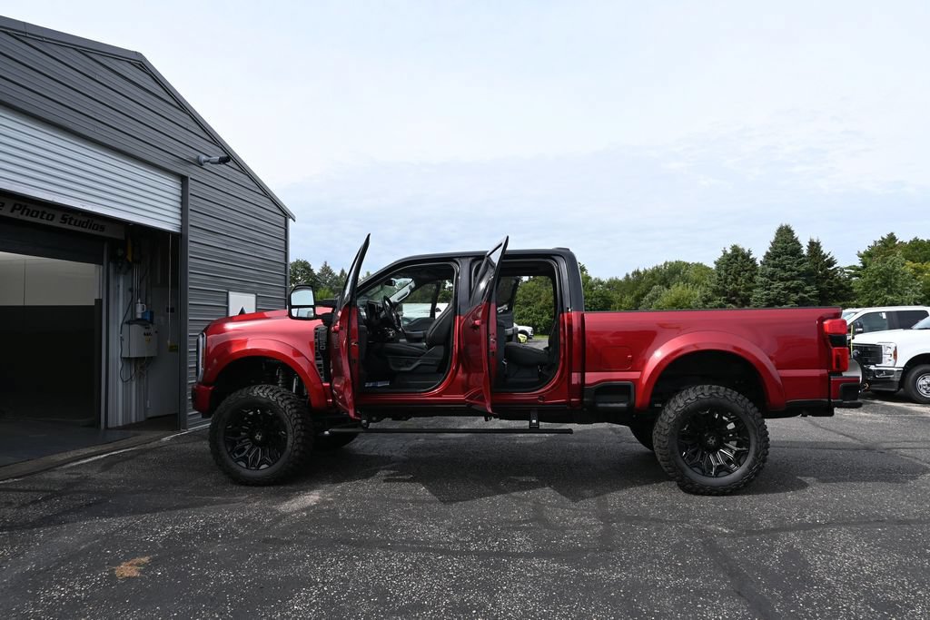 Used 2026 Ford F250 Lariat w/ Black Appearance Package AWD/4WD image 23