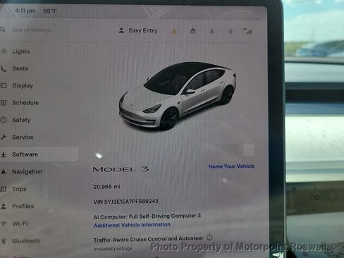 Used 2023 Tesla Model 3 Standard Range RWD image 3