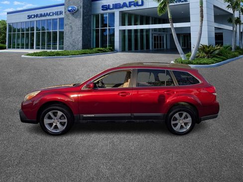 Used 2014 Subaru Outback 2.5i Premium image 4