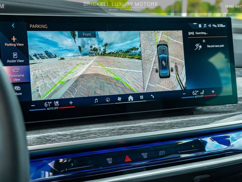 Used 2024 BMW 760i xDrive w/ Executive Package image 35