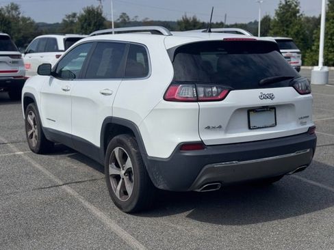 Used 2019 Jeep Cherokee Limited image 8