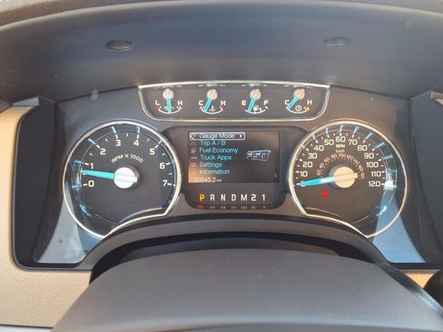 Used 2014 Ford F150 Lariat w/ Lariat Chrome Package image 23