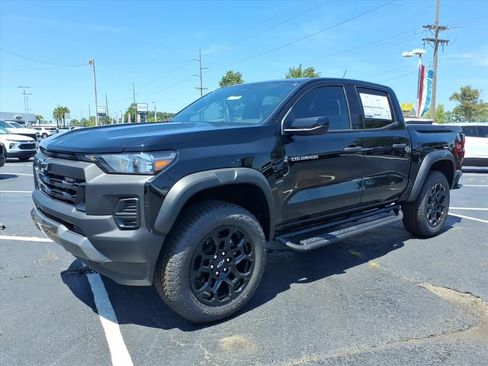 New 2026 Chevrolet Colorado Trail Boss AWD/4WD image 8