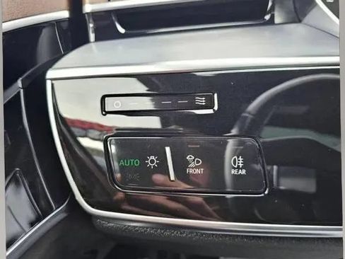 Used 2021 Audi A8 L 3.0T AWD/4WD image 23