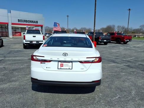 Certified 2025 Toyota Camry LE image 4