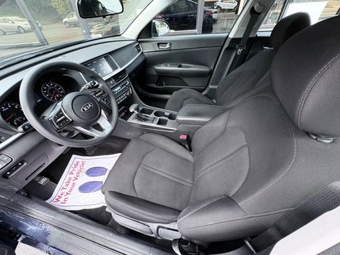 Used 2019 Kia Optima LX image 11