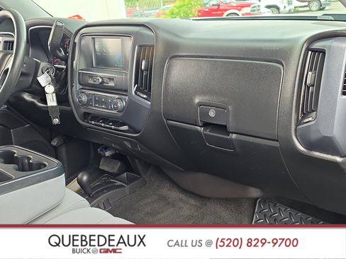 Used 2018 Chevrolet Silverado 1500 Custom w/ Custom Value Package AWD/4WD image 26