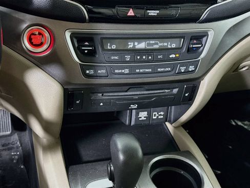 Used 2019 Honda Pilot EX-L image 8