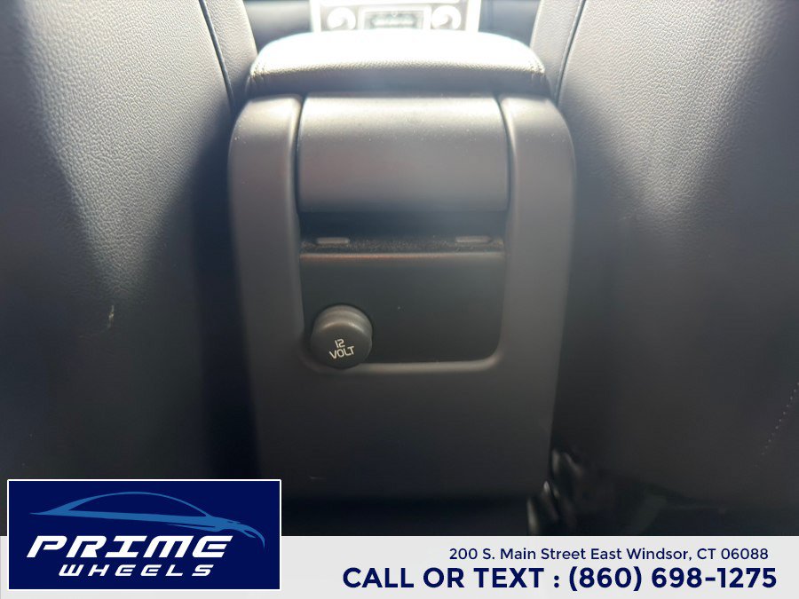 Used 2016 Volvo XC60 T6 AWD/4WD image 18