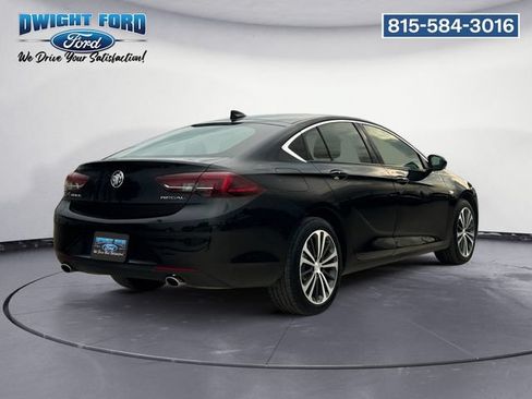Used 2018 Buick Regal Preferred FWD image 5