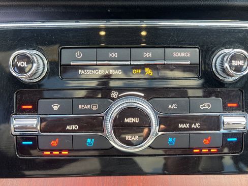 Used 2021 Lincoln Navigator Reserve image 17