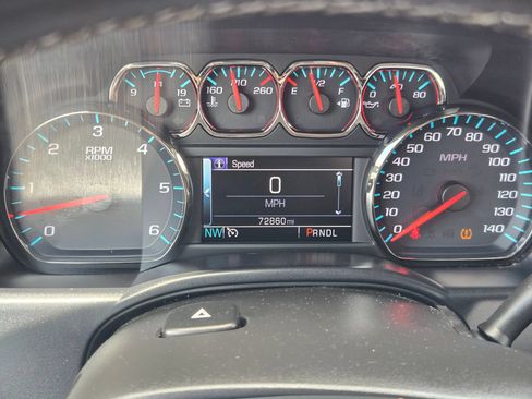 Used 2019 Chevrolet Silverado 1500 LT RWD image 15